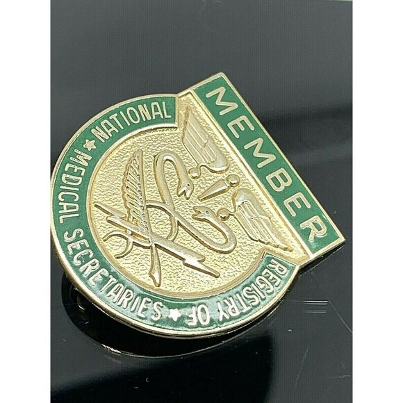National Registry of Medical Secretaries Member Pin Vintage 14k Yellow G… - Picture 2 of 7